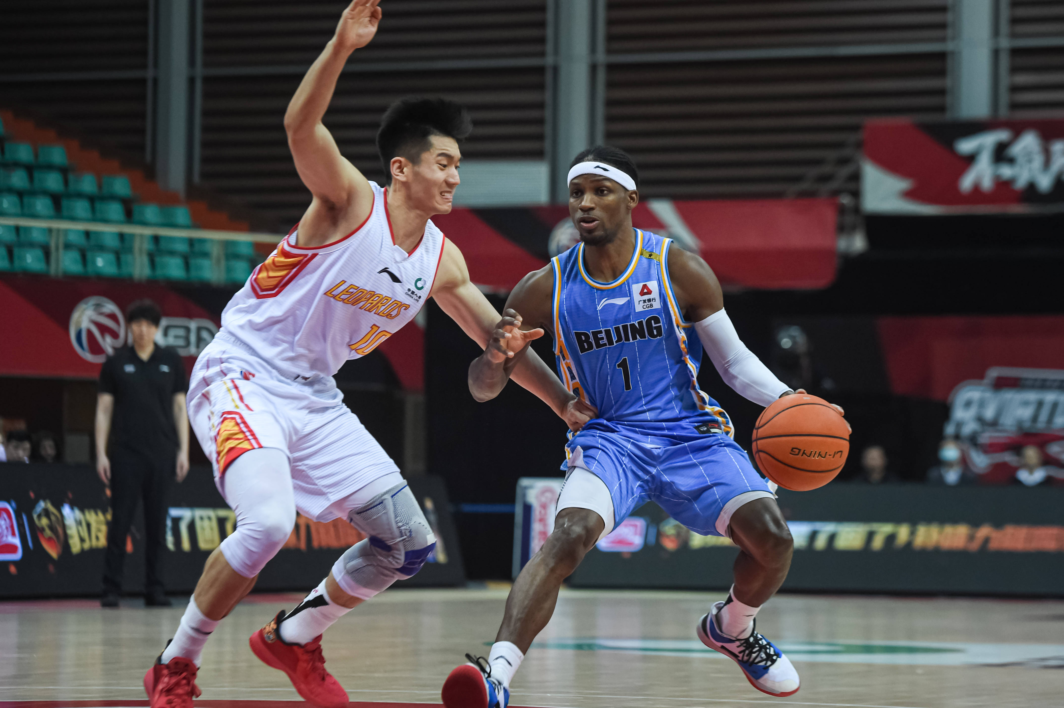 练的助教 练的助教