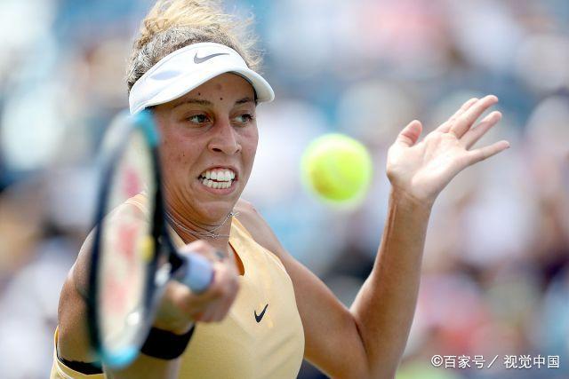 在赛场上成 在赛场上成