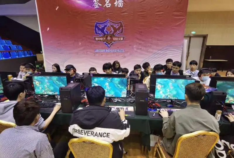 之间自由切 之间自由切